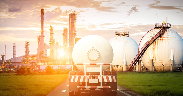 Industrial gas supply and storage tanks for commercial use